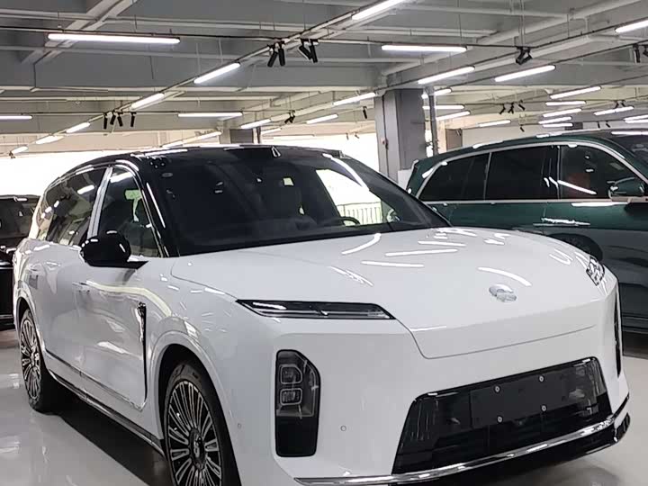 2026 Nio ES8