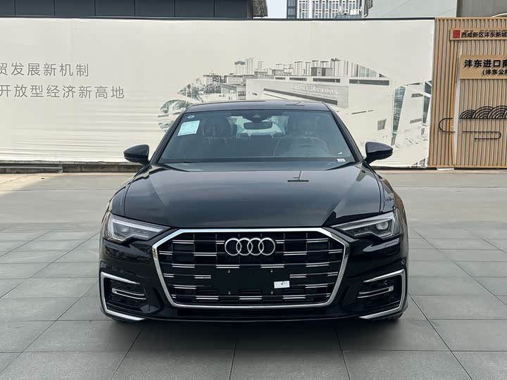 Фото 2 - Audi A6L