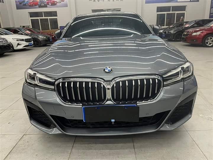 Фото 2 - BMW 5 Series