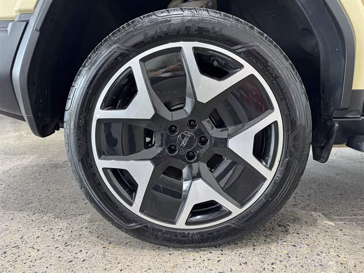 Chery iCar V27 2026 2026款 200KM四驱猎鹰500