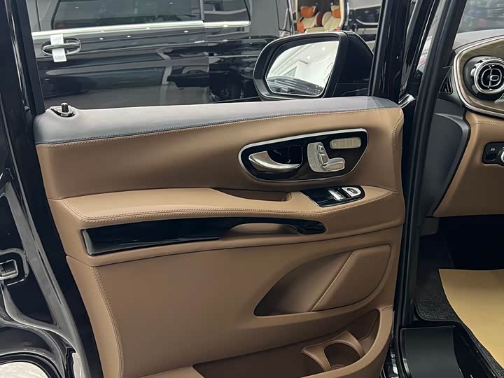 Фото 4 - Mercedes-Benz Vito