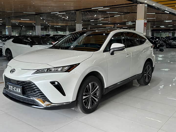 Photo 1 - Toyota Venza