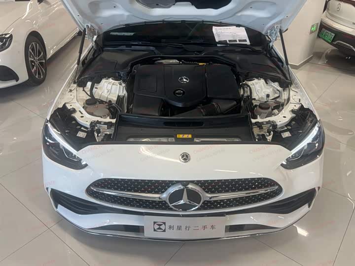 Фото 9 - Mercedes-Benz C-Class