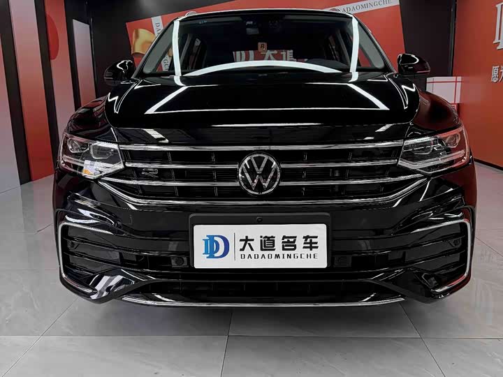 Volkswagen Tiguan L Pro 2025 2025款 出众款 330TSI 自动两驱R-Line龙耀版