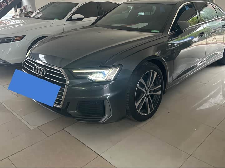 Фото 3 - Audi A6L