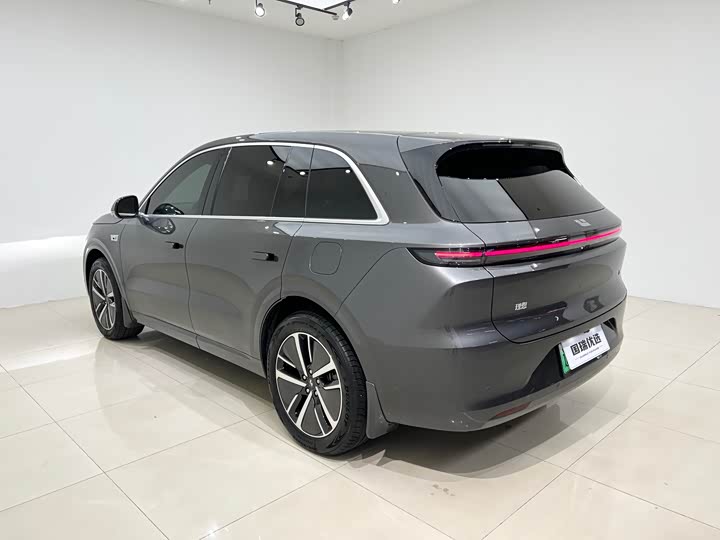 Zdjęcie 4 - LiXiang L6