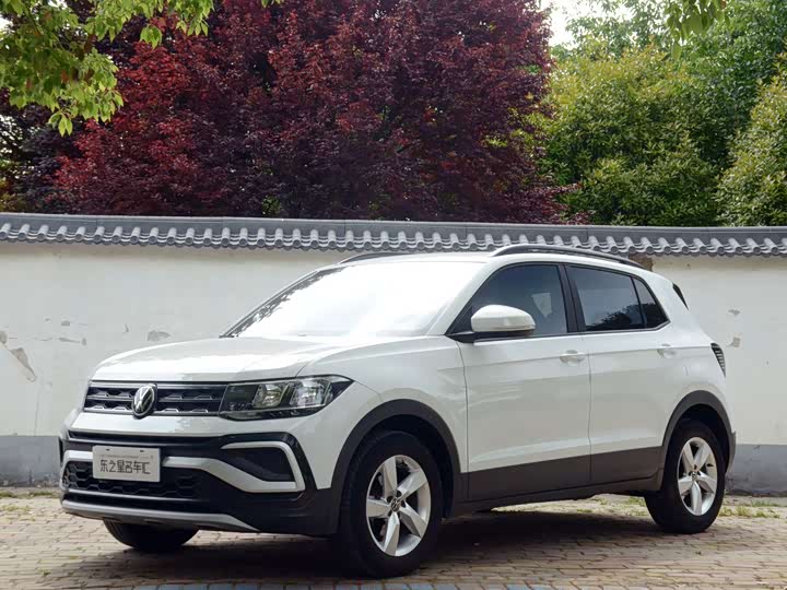 Фото 1 - Volkswagen T-Cross