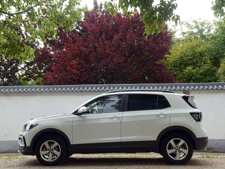 Фото 8 - Volkswagen T-Cross