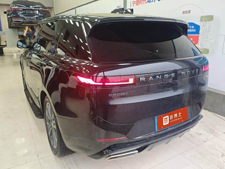 Zdjęcie 6 - Land Rover Range Rover Sport
