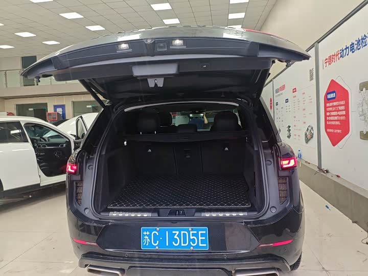 Zdjęcie 9 - Land Rover Range Rover Sport