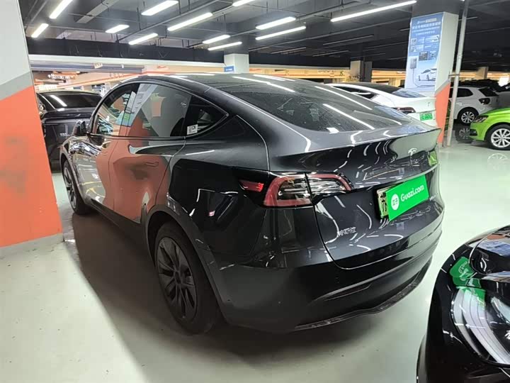 Фото 5 - Tesla Model Y