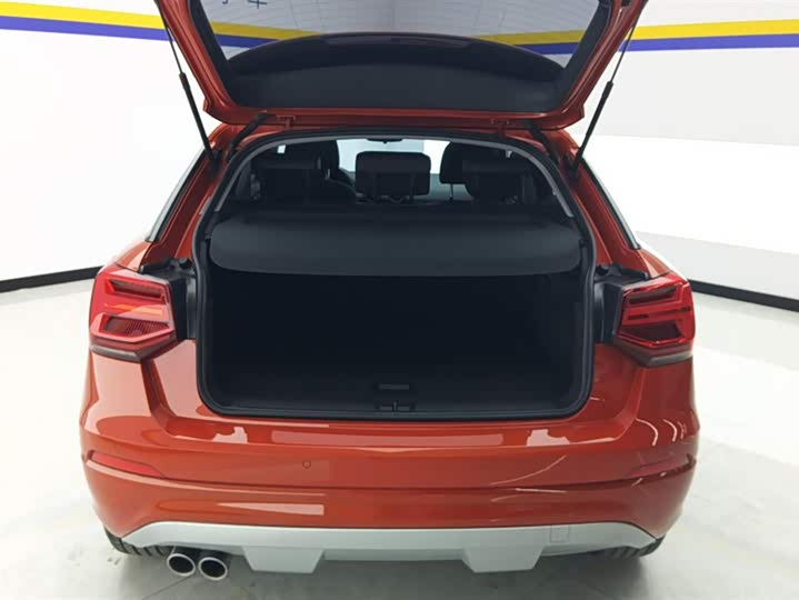 Zdjęcie 4 - Audi Q2L