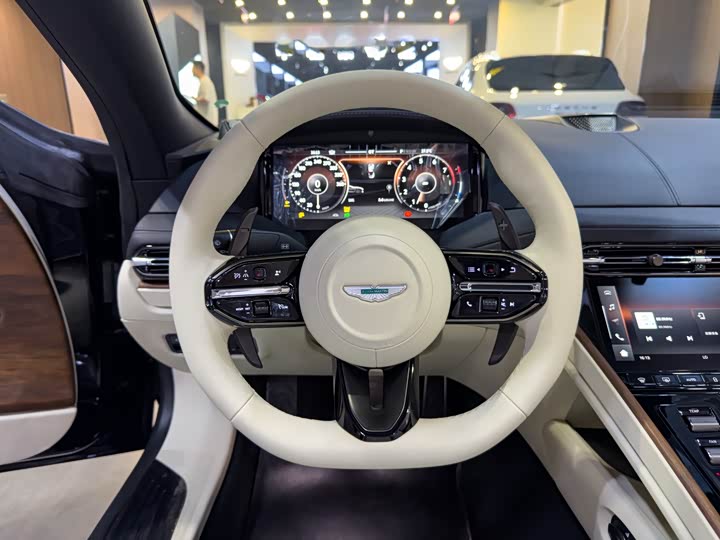 Aston Martin DB12 2025 2025款 4.0T V8 Volante