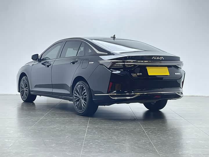 Dongfeng Aeolus Yixuan Max 2023 2023款 1.5T 超炫潮爸版