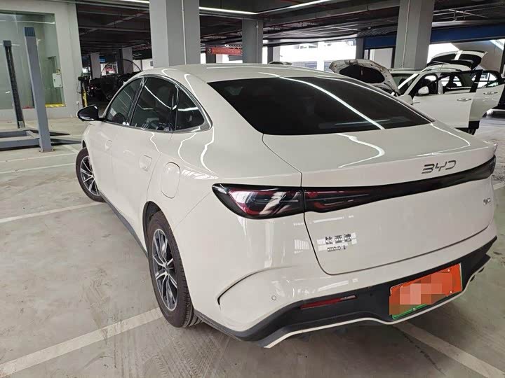 Photo 2 - BYD Seal 06 Hybrid/EV