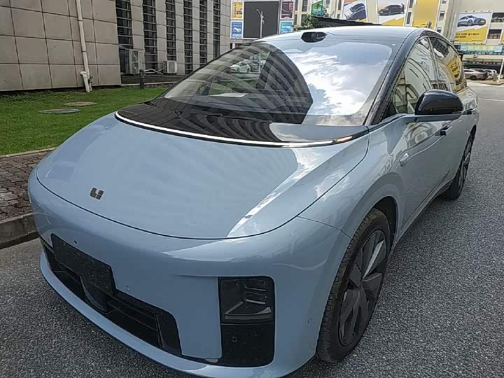 LiXiang i8 2025 2025款 标准版