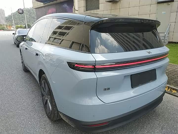 LiXiang i8 2025 2025款 标准版
