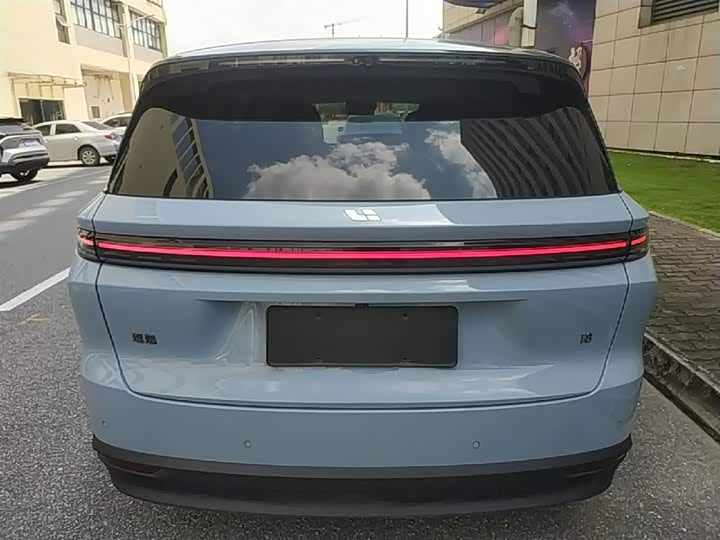 LiXiang i8 2025 2025款 标准版