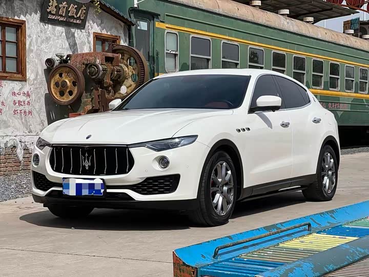 Maserati Levante 2021 2021款 3.0T 标准版