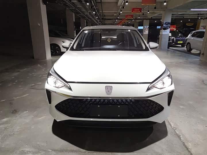 Фото 3 - Roewe i5