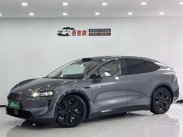 2026 Luxeed R7