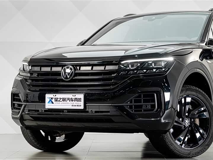 Volkswagen Touareg 2022 2022款 3.0TSI 锐享版 曜黑运动套装