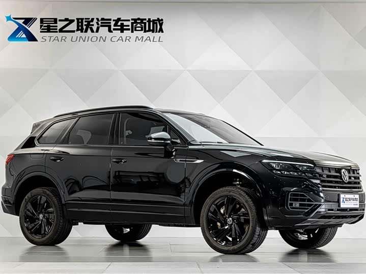 Volkswagen Touareg 2022 2022款 3.0TSI 锐享版 曜黑运动套装