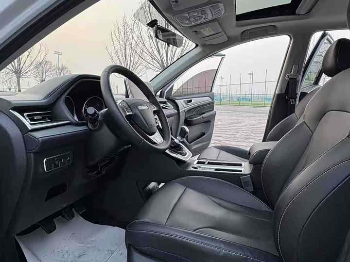 Фото 7 - Haval M6