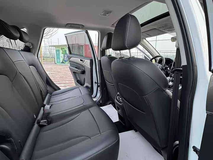 Фото 8 - Haval M6