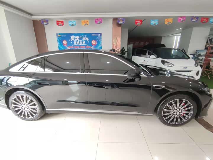 Chery Fulwin A9L 2025 2025款 光辉 四驱巅峰版