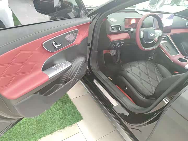 Chery Fulwin A9L 2025 2025款 光辉 四驱巅峰版
