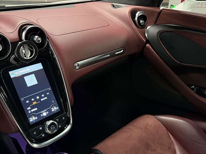 McLaren GT 2023 2023款 4.0T 标准型