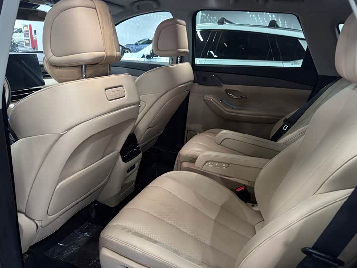 2025 Jetour Shanhai L9