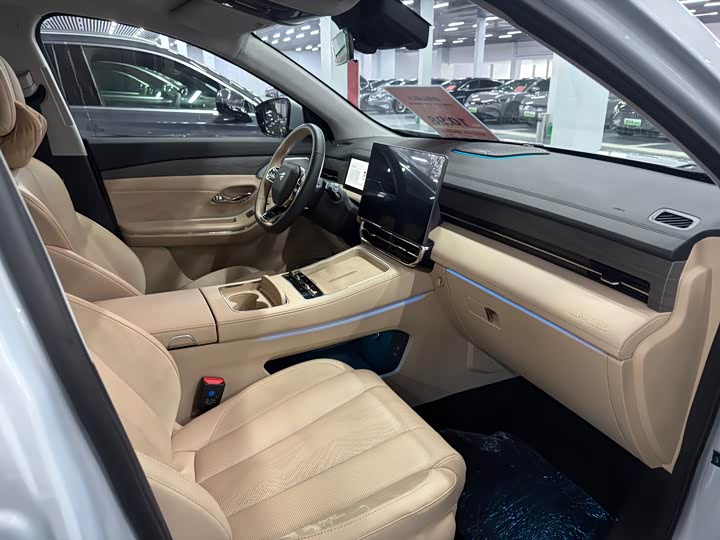 2025 Jetour Shanhai L9