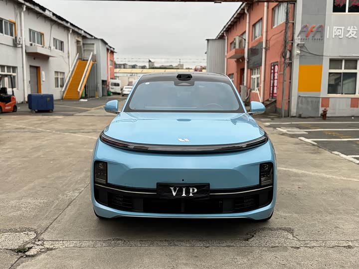 Zdjęcie 2 - LiXiang L8