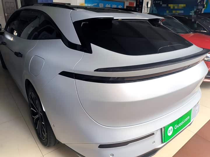 Photo 5 - Zeekr 007 GT