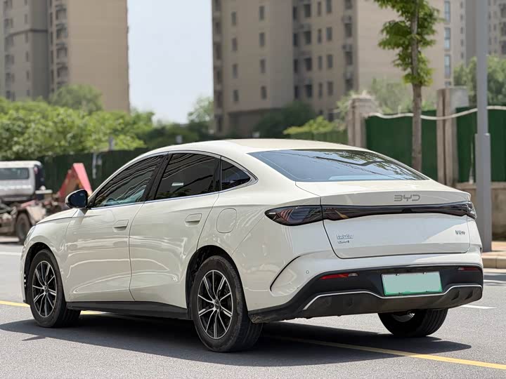 Фото 9 - BYD Seal 06 Hybrid/EV