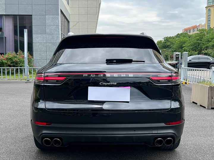 Фото 5 - Porsche Cayenne