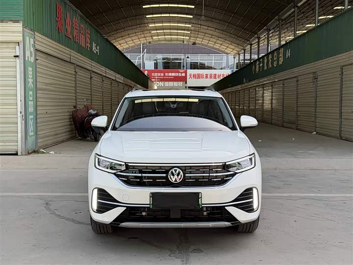 2023 Volkswagen Tayron GTE Hybrid