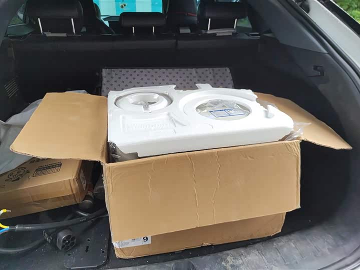 2023 Changan Oshan Z6 Hybrid