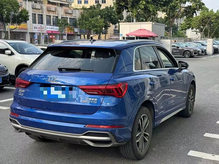 Zdjęcie 4 - Audi Q3