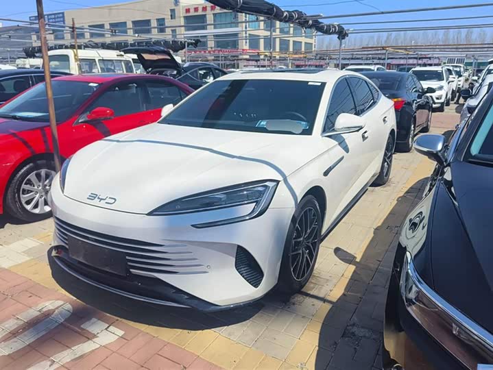 BYD Seal 07 DM-i Hybrid 2025 2025款 DM-i 1.5L 125km 豪华型