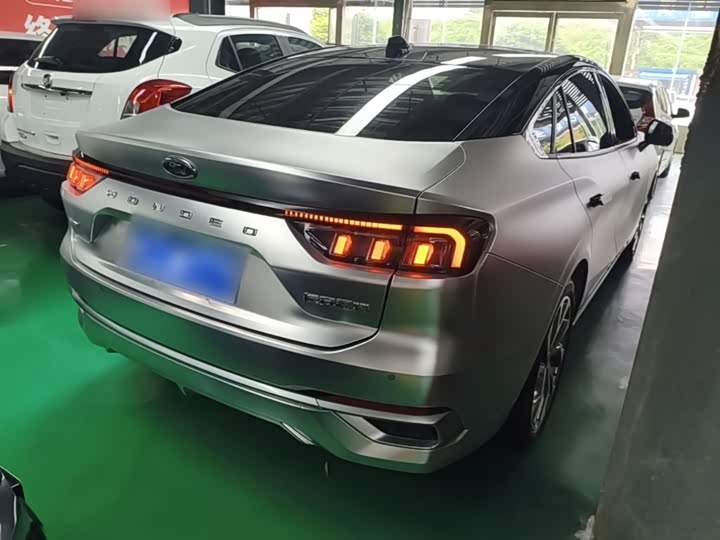 Фото 7 - Ford Mondeo