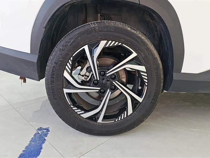 Фото 6 - Geely Atlas