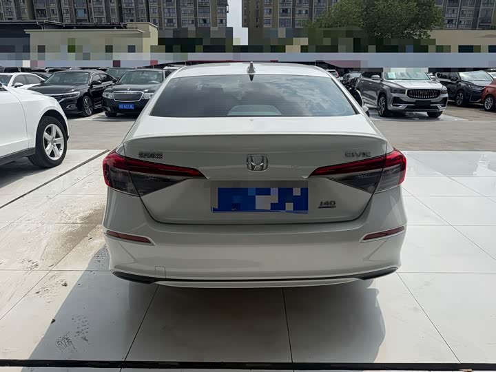 Photo 8 - Honda Civic