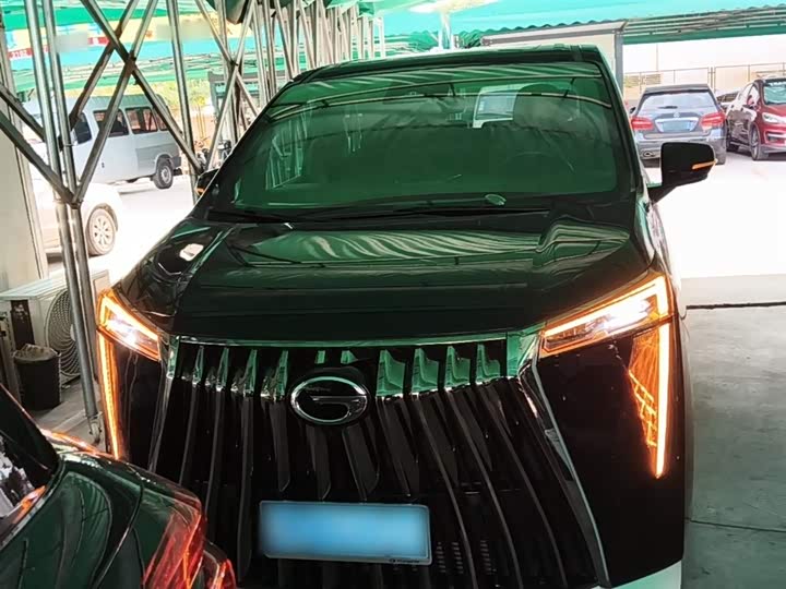 Фото 3 - GAC Trumpchi M8
