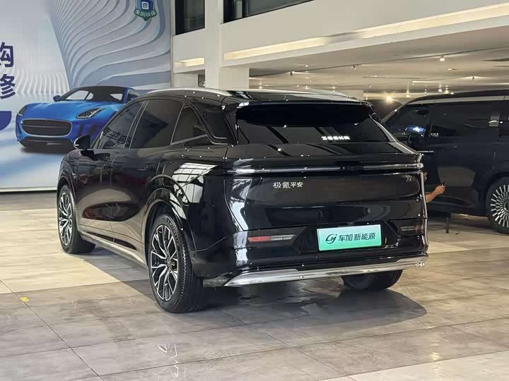 Zeekr 7X 2025 2025款 100kWh 长续航四驱智驾版
