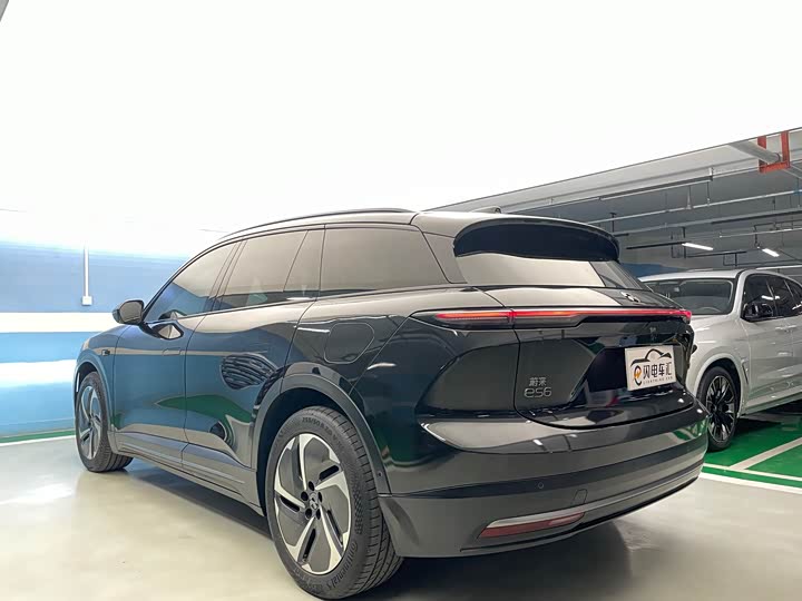 Фото 8 - Nio ES6