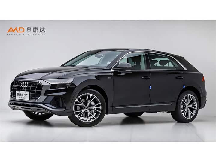 Zdjęcie 1 - Audi Q8