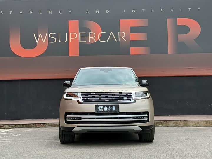 Land Rover Range Rover 2025 2025款 3.0 L6 400PS 创世加长版